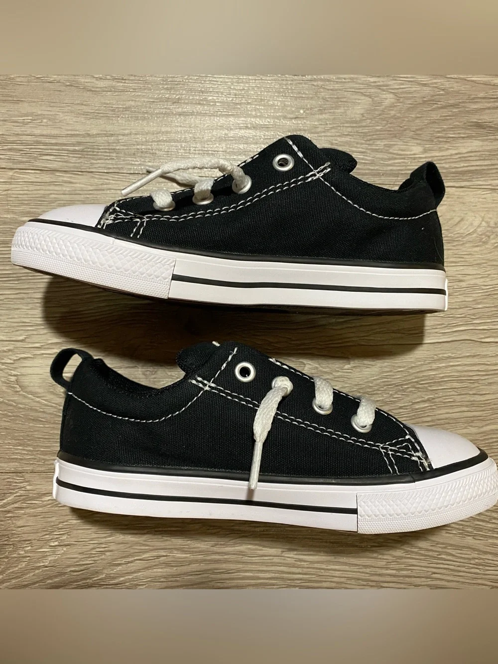 Converse ~ Black ~ Easy On ~ Infant (Toddler) Size 10